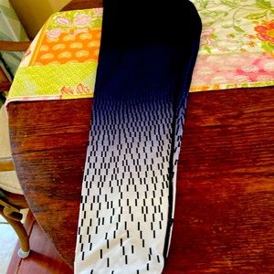 Calvin Klein Medium Dry Performance Athletic Leggings